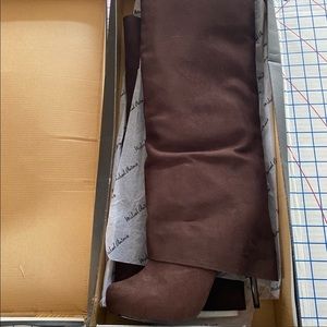 🧨➡️🤩 $20.00!!!! New with box MICHAEL ANTONIO Brown Suede Boots 8.5 $20!!👢⬅️🧨